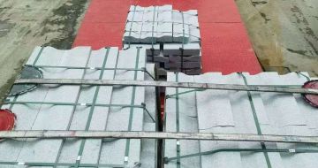 惠州 芝麻白仿形加直形路沿石出货日常