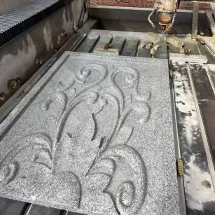 惠州 白麻别墅干挂雕花板