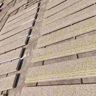 惠州 黄金麻花岗岩光面楼梯踏步