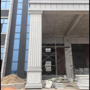 惠州 芝麻白光面花岗岩门楼大柱（罗马柱）配雕花底座