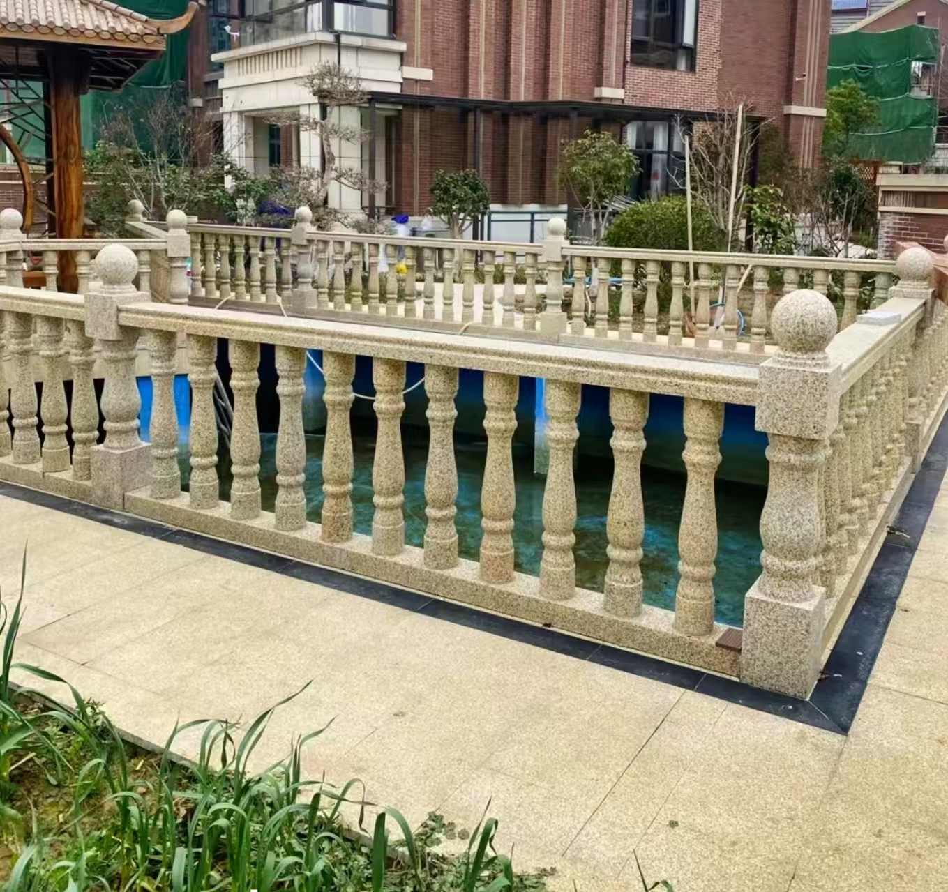 惠州黄金麻花岗岩石材栏杆，扶手，将军柱，花瓶柱