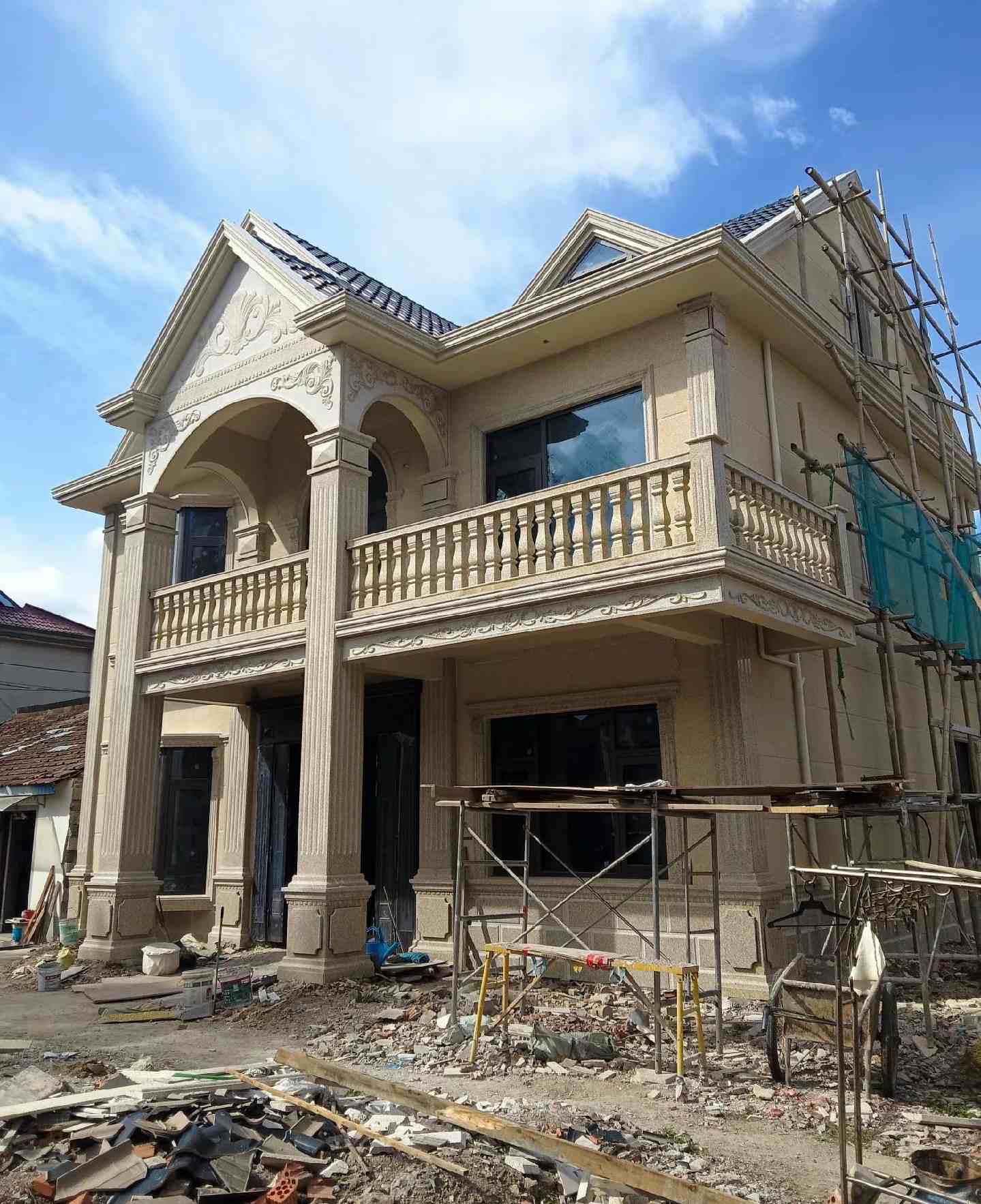 惠州 黄金麻花岗岩石材私人别墅雕花门楼柱阳台栏杆