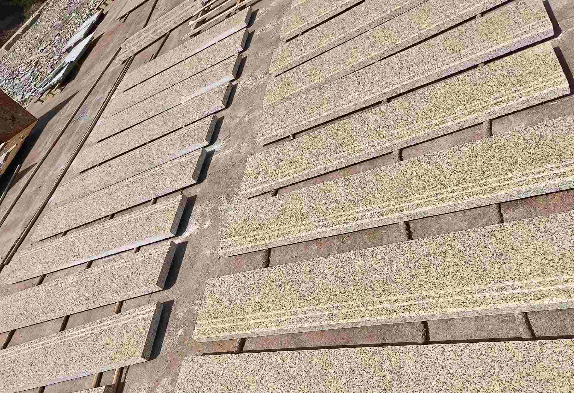 惠州 黄金麻花岗岩光面楼梯踏步