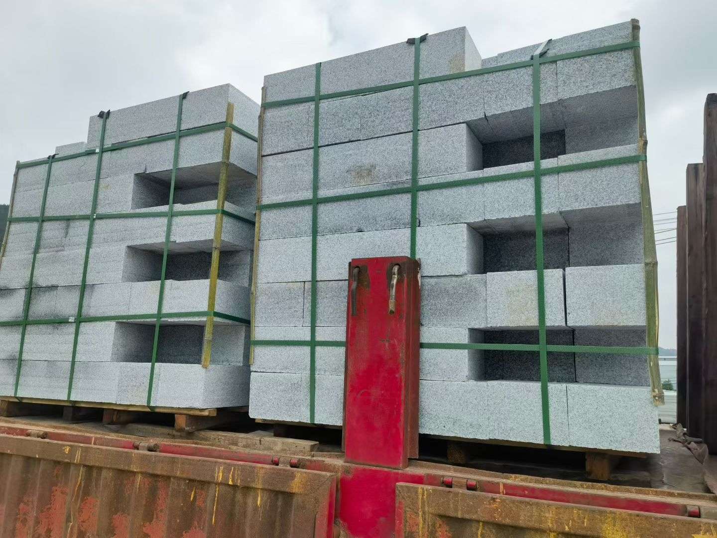 惠州 芝麻白花岗岩路沿石，平石，路侧石，马路牙子，路缘石，立缘石，平缘石等