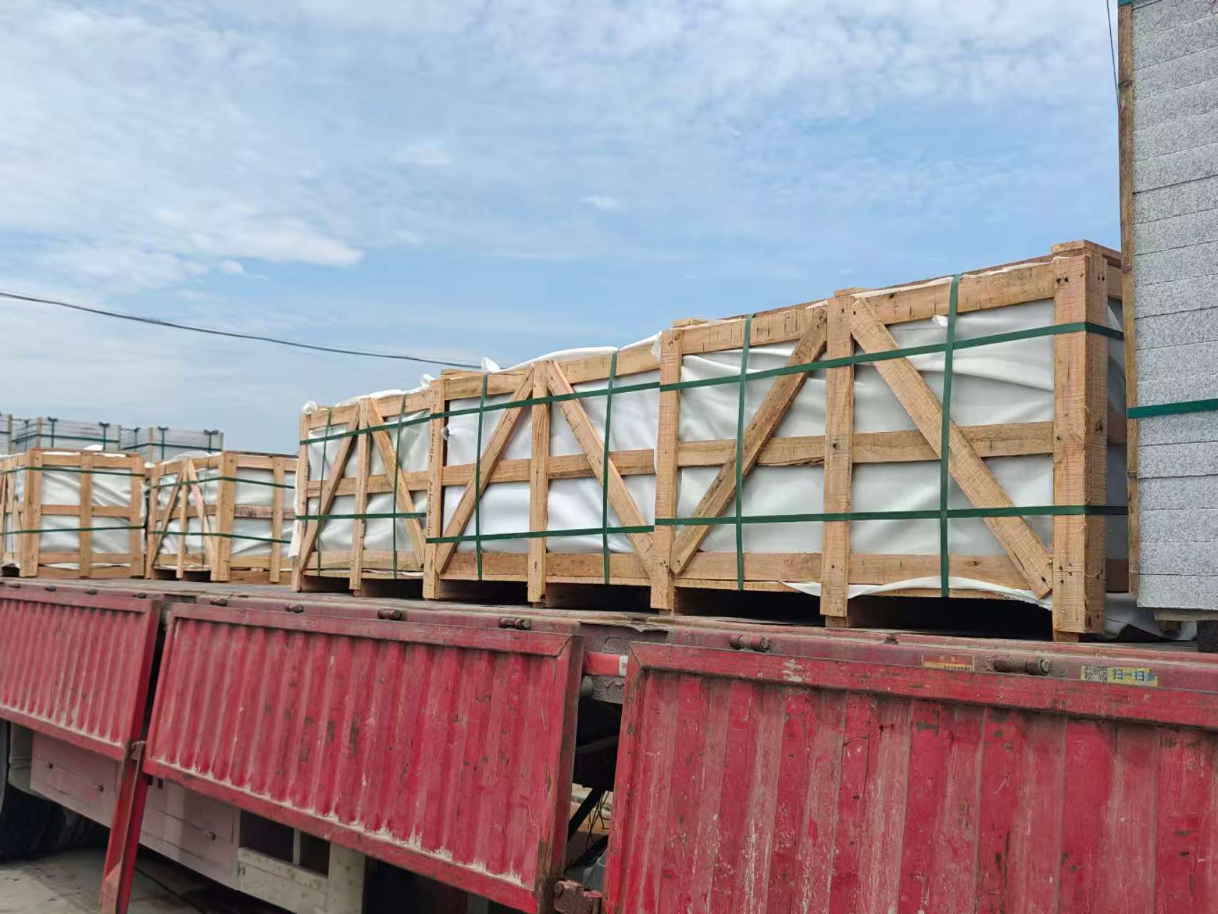 惠州 芝麻白花岗岩地铺石出口专车-泰国游