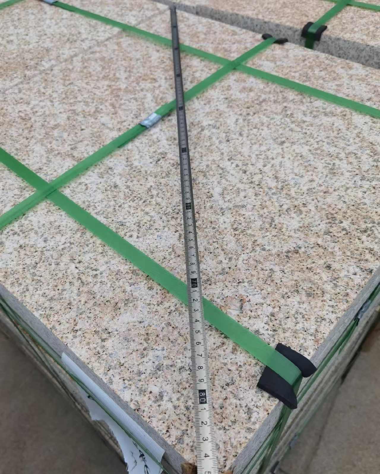 惠州 黄金麻火烧面地铺石