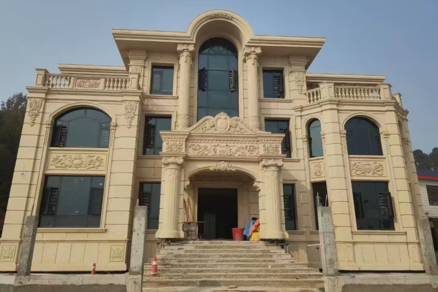 惠州 黄金麻花岗岩别墅外墙干挂