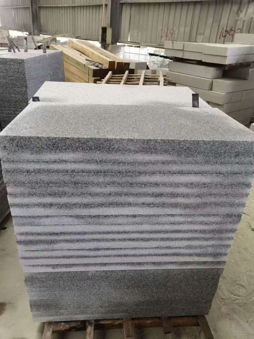 惠州 芝麻白5公分火烧地铺成品，900*400，规格可定制